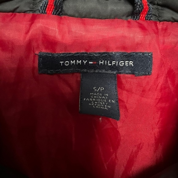 Tommy Hilfiger Black Down Feather Puffer Coat - Picture 9 of 12